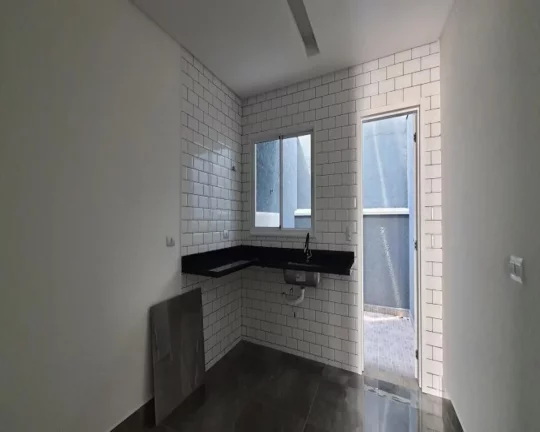 Imagem Casa nova à venda com 2 suítes e 2 vagas no Butantã.