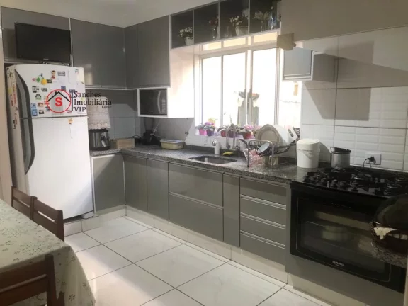 Imagem Sobrado à venda na Vila Bela Sobrado em pequeno Condomínio Familiar , com área de lazer.