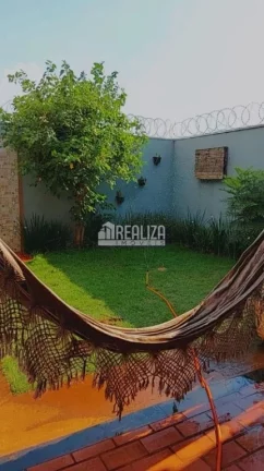 Imagem Casa à venda no bairro Vila Elza, em Aramina: 3 dormitórios, suíte, churrasqueira e garagem
