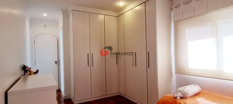 Imagem Casa para locação 3 Quartos, 3 Suítes, 6 Vagas, 326 m², Campestre, Santo André - SP