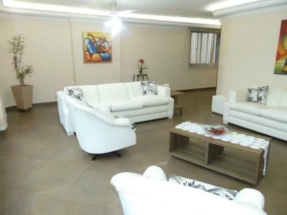 Imagem Pitangueiras,Local Nobre,70 M do Mar,1 por Andar,140 M² Úteis,Garagem,Churrasqueira,Totalmente Reformado,Top de Linha,Lindo!!!