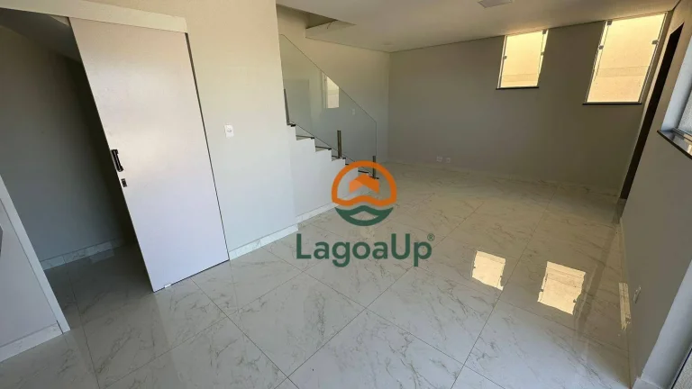 Imagem Casa com 3 dormitórios à venda, 101 m² por R$ 649.000,00 - Shalimar - Lagoa Santa/MG