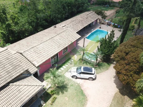 Imagem Aluga-se Chácara Ampla em Atibaia com 4.500 m² de Terreno