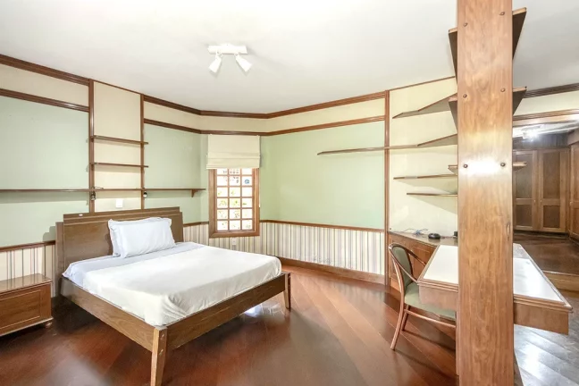 Imagem Casa à venda em Porto Alegre, Cavalhada, com 5 quartos, 900m²