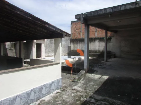 Imagem Casa com 2 dormitórios à venda, 160 m² por R$ 260.000,00 - Cerâmica - Nova Iguaçu/RJ