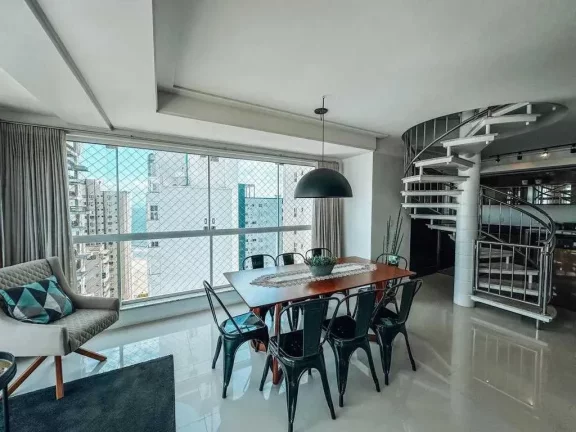 Imagem Cobertura Duplex com 5 dormitórios sendo 3 suites e 3 vagas no Centro de Balneário Camboriú