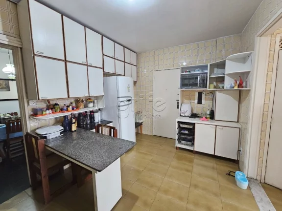 Imagem Apartamento à Venda no Meireles - Fortaleza/CE Localização privilegiada no Meireles, um dos bairr...
