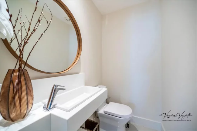 Imagem Apartamento 4 ou + dormitórios para Venda em Itajaí / SC no bairro Praia Brava de Itajaí