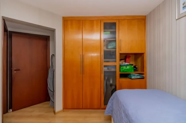 Imagem Apartamento Perdizes - 170M², 4 Dorms, 2 Suítes, 3 Salas, 3 Vagas Demarcadas, Face Norte, Varanda, Armários, Depósito, Hidromassagem, Piscina.