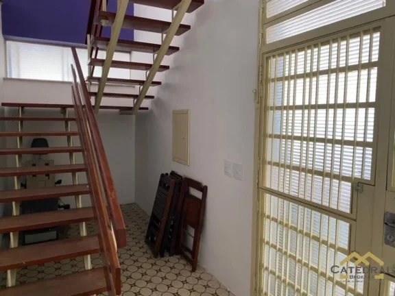 Imagem Casa com 3 quartos (1 Suíte) à venda - Jardim Ana Maria - Jundiaí/SP