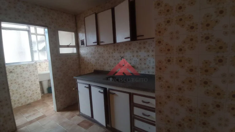 Imagem Apartamento com 2 dormitórios à venda, 66 m² por R$ 340.000,00 - Santa Rosa - Niterói/RJ