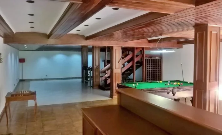 Imagem Casa no Res. ALPHA 1 - 650m²