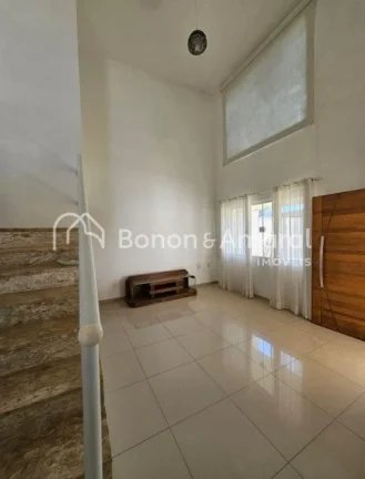 Imagem **Casa à Venda no Condomínio Colina dos Coqueiros, Valinhos**

Essa encantadora casa está localiz...
