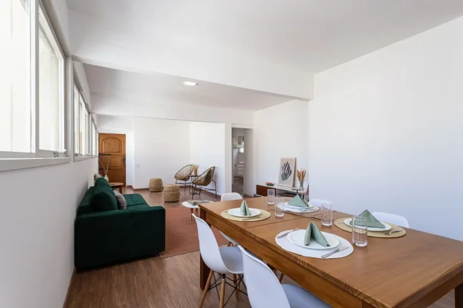 Imagem Apartamento 121M², 3Q, 1 Suíte, 2 Banheiros, 1 Vaga, Academia, Piscina, Salão de Festas, Churrasqueira, Playground, Quadra, Espaço Gourmet.