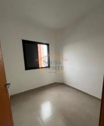 Imagem Apartamento novo em prédio de 3 andares (sem elevador), com 2 dormitórios, sala, cozinha, área de...
