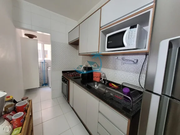 Imagem Apartamento mobiliado com 2 dormitórios e varanda gourmet a venda a 400 metros da orla de Itaguá em Ubatuba.