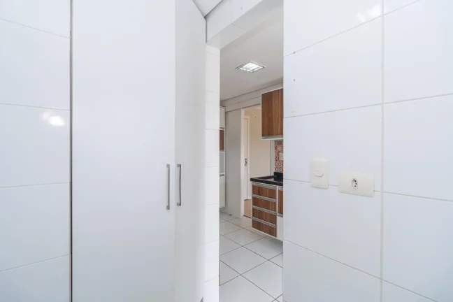 Imagem Apartamento de 2 quartos no bairro Rebouças