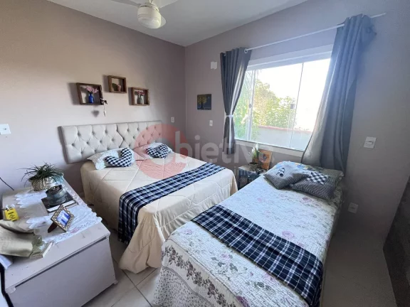 Imagem 2 casas lineares, 389m², Bosque do Peró - Cabo Frio