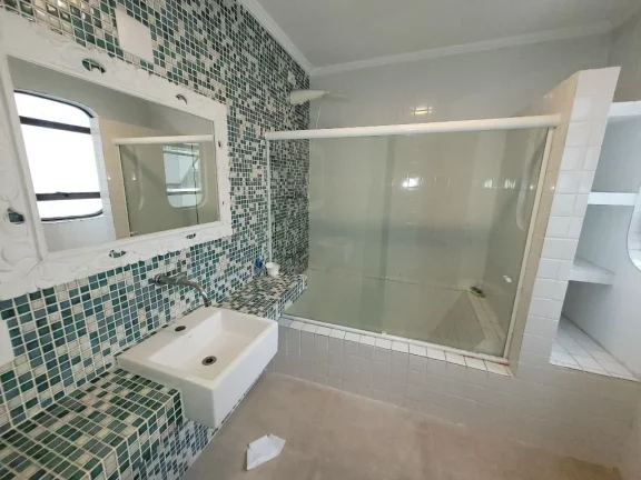 Imagem Apartamento com 3 dormitórios à venda, 180 m² - Astúrias - Guarujá/SP