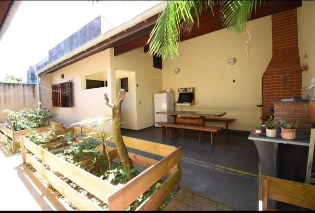 Imagem Casa para Venda por R$460.000,00 com 250m², 1 sala, 2 banheiros e 3 vagas - Belmira novaes, Peruíbe / SP - Cód. 13633