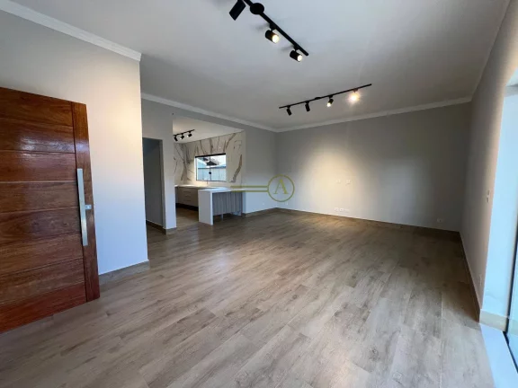 Imagem Casa térrea reformada a venda 300 metros da praia 3 suítes B. Oásis Peruíbe