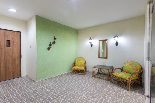 Imagem Apartamento 93M², 2Q, 1 Banheiro, 1 Vaga, Salão de Festas, Armários.