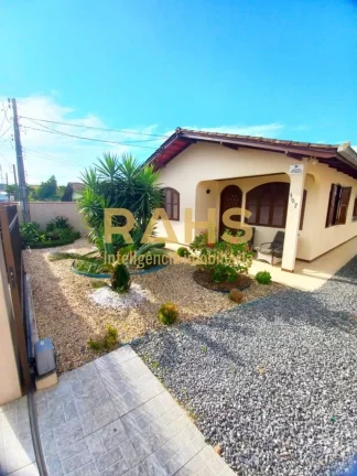Imagem Ótima Residência Plana Com Piscina! Conforto e privacidade definem essa linda casa plana à venda ...