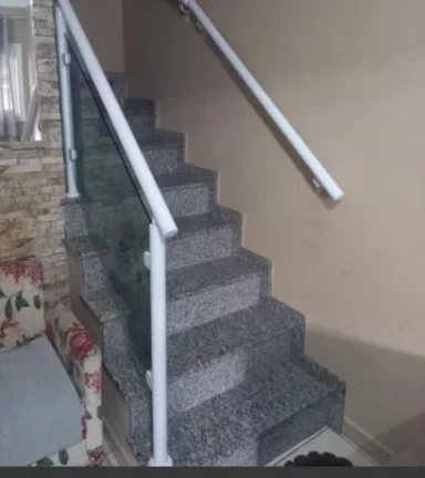 Imagem Sobrado com 2 dormitórios à venda, 65 m² por R$ 450.000,00 - Parque Piratininga - Itaquaquecetuba/SP