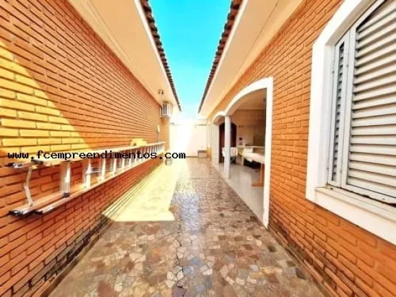 Imagem Casa para Locação em Limeira, Jardim Santa Fé, 3 dormitórios, 1 suíte, 2 banheiros, 2 vagas