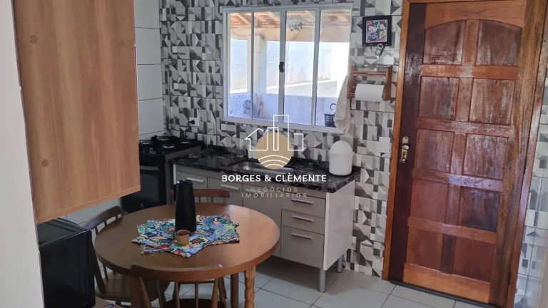 Imagem Casa com Suíte e Quintal Amplo de 384m² no Serras de Atibaia I
