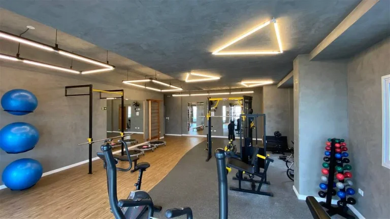 Imagem APARTAMENTO COM 129.82 m² - MARACANÃ - PRAIA GRANDE SP