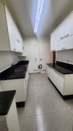Imagem Apartamento com 3 dormitórios para alugar, 94 m² por R$ 3.950,00/mês - Jardim Emília - Sorocaba/SP