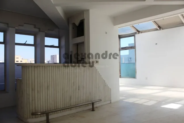 Imagem Cobertura triplex com 642m² área privativa próximo ao Shopping Higienópolis