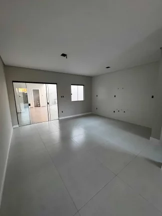 Imagem Sobrado com 3 suítes e 2 vagas de garagem no Dom Bosco em Itajaí