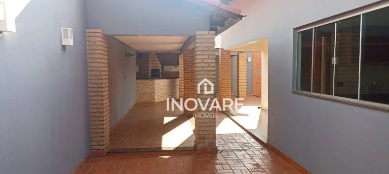Imagem Casa com 3 dormitórios à venda, 260 m² por R$ 700.000 - Jardim Morumbi - Itumbiara/GO