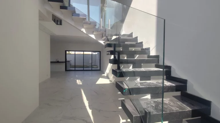 Imagem SOBRADO LINDO - OPORTUNIDADE DE MERCADO - RESIDENCIAL REAL PARK - SUMARÉ