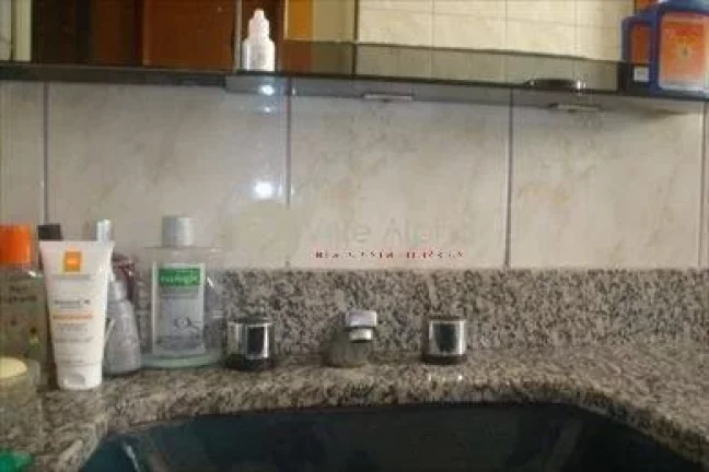 Imagem Apartamento a venda na quadra da praia do Embaré em Santos