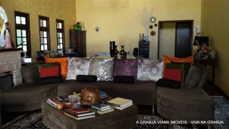 Imagem Casa com 3 dormitórios à venda, 290 m² por R$ 1.800.000,00 - Nova Higienópolis - Jandira/SP