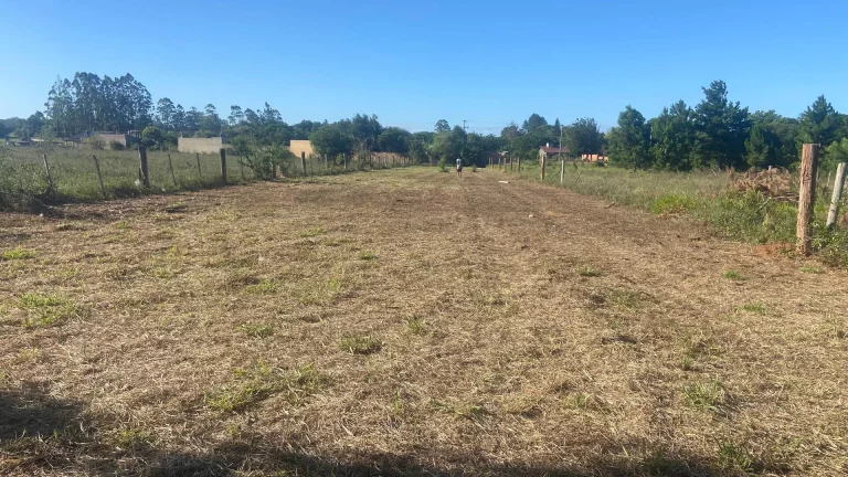 Imagem EXCELENTE OPORTUNIDADE!!! Terreno com 1.500m², Águas Claras, Viamão/RS.