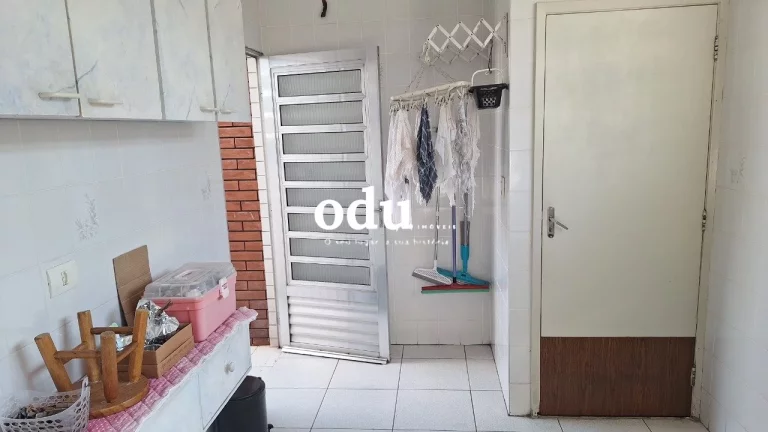 Imagem Um imóvel pensado para quem precisa viver bem ? e aproveitar oportunidades reais de renda. Este sob...