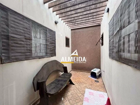 Imagem Casa com 3 dormitórios à venda, 204 m² por R$ 749.000,00 - Jardim Floridiana - Rio Claro/SP