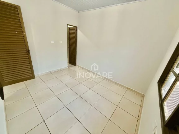 Imagem Casa com 3 dormitórios para alugar, 124 m² por R$ 1.700,00/mês - Setor Santa Inês - Itumbiara/GO