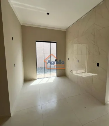 Imagem Casa à venda no bairro Parque Residencial Ypê Amarelo - Mogi Guaçu/SP