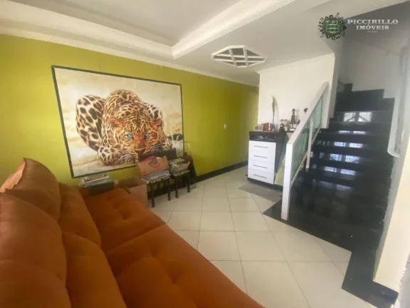 Imagem Sobrado com 3 dormitórios à venda, 110 m² por R$ 680.000,00 - Vila Guilhermina - Praia Grande/SP