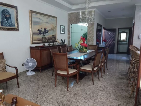 Imagem Sobrado à venda, 426 m² por R$ 1.800.000,00 - Centro - Mogi das Cruzes/SP