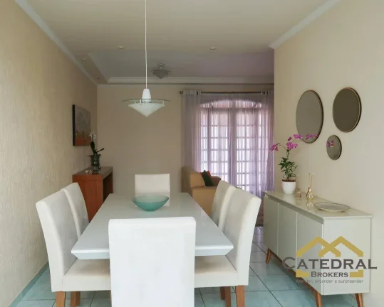 Imagem Casa Residencial Térrea Locação 04 quartos/suíte - Bairro Caxambu - Jundiaí - SP