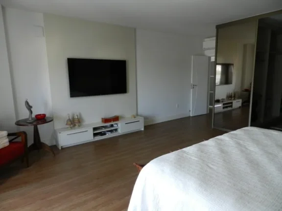 Imagem Casa com 5 suítes João Paulo
