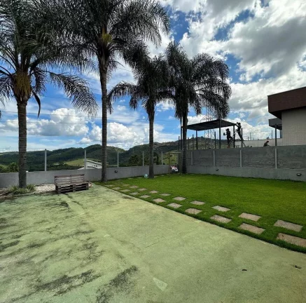 Imagem Linda Casa no Condomínio Campo do Conde
