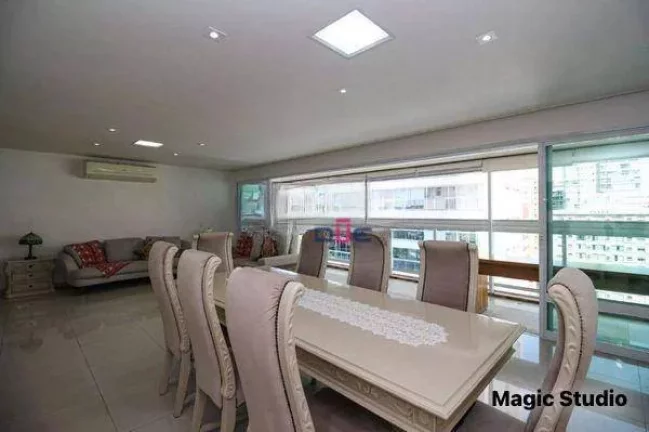 Imagem Apartamento com 4 dormitórios à venda, 191 m² por R$ 1.900.000 - Gonzaga - Santos/SP