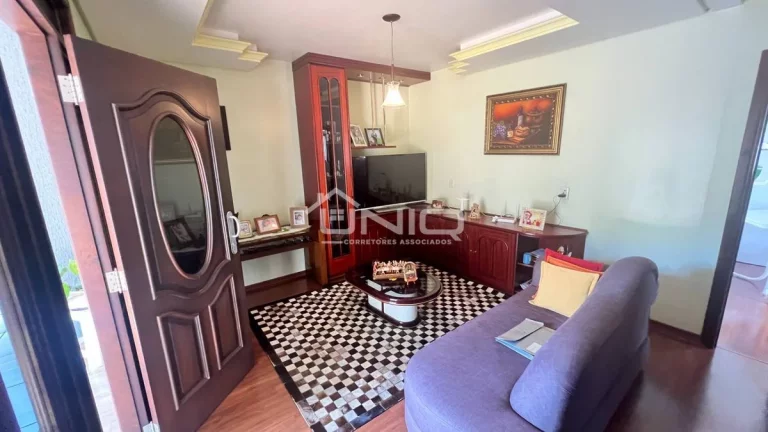 Imagem Casa Suíte + 3 Dormitórios - Vila Isabel